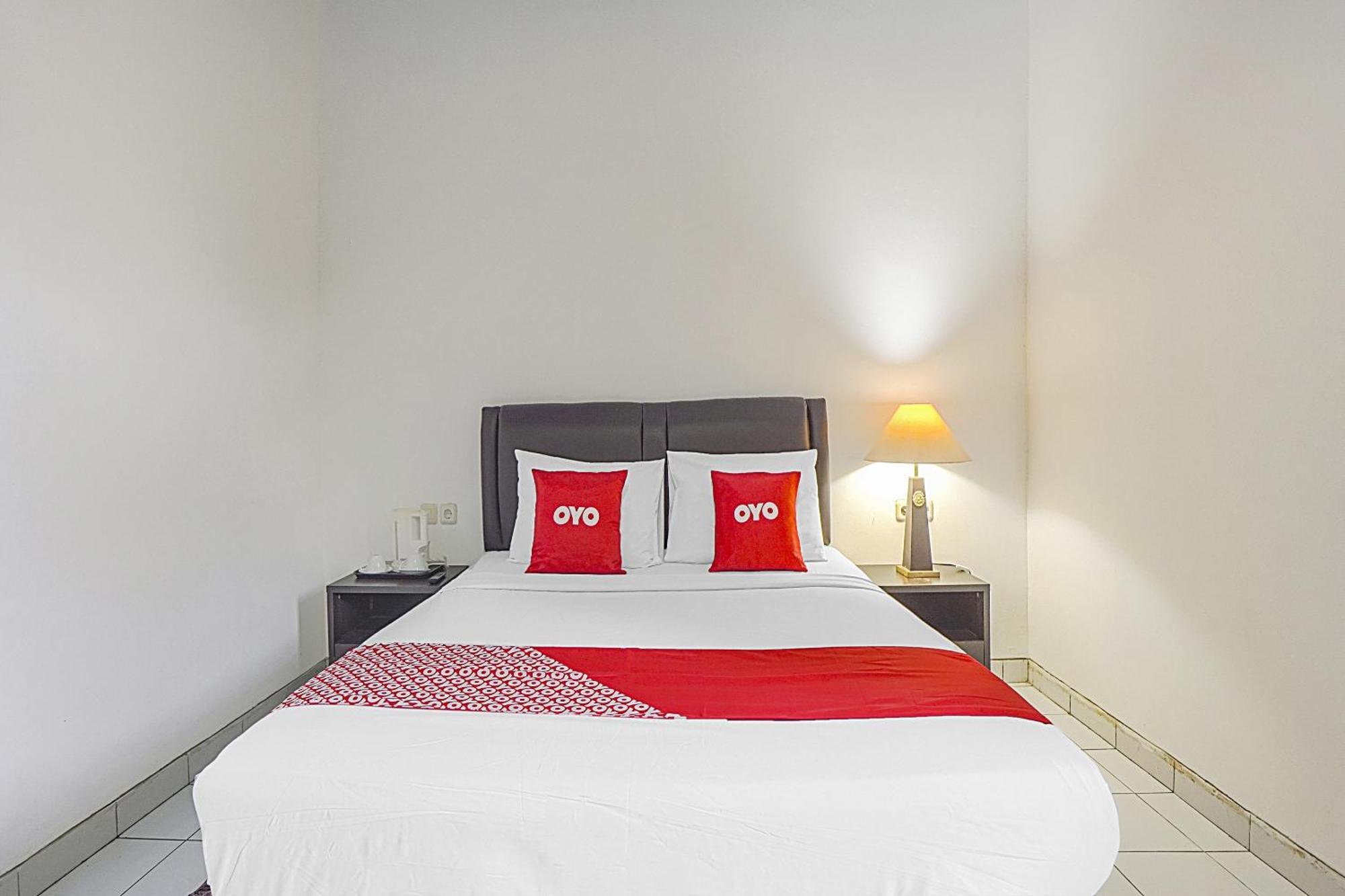 Oyo Life 90589 Palem Garden Hotel Tulungagung Exterior photo
