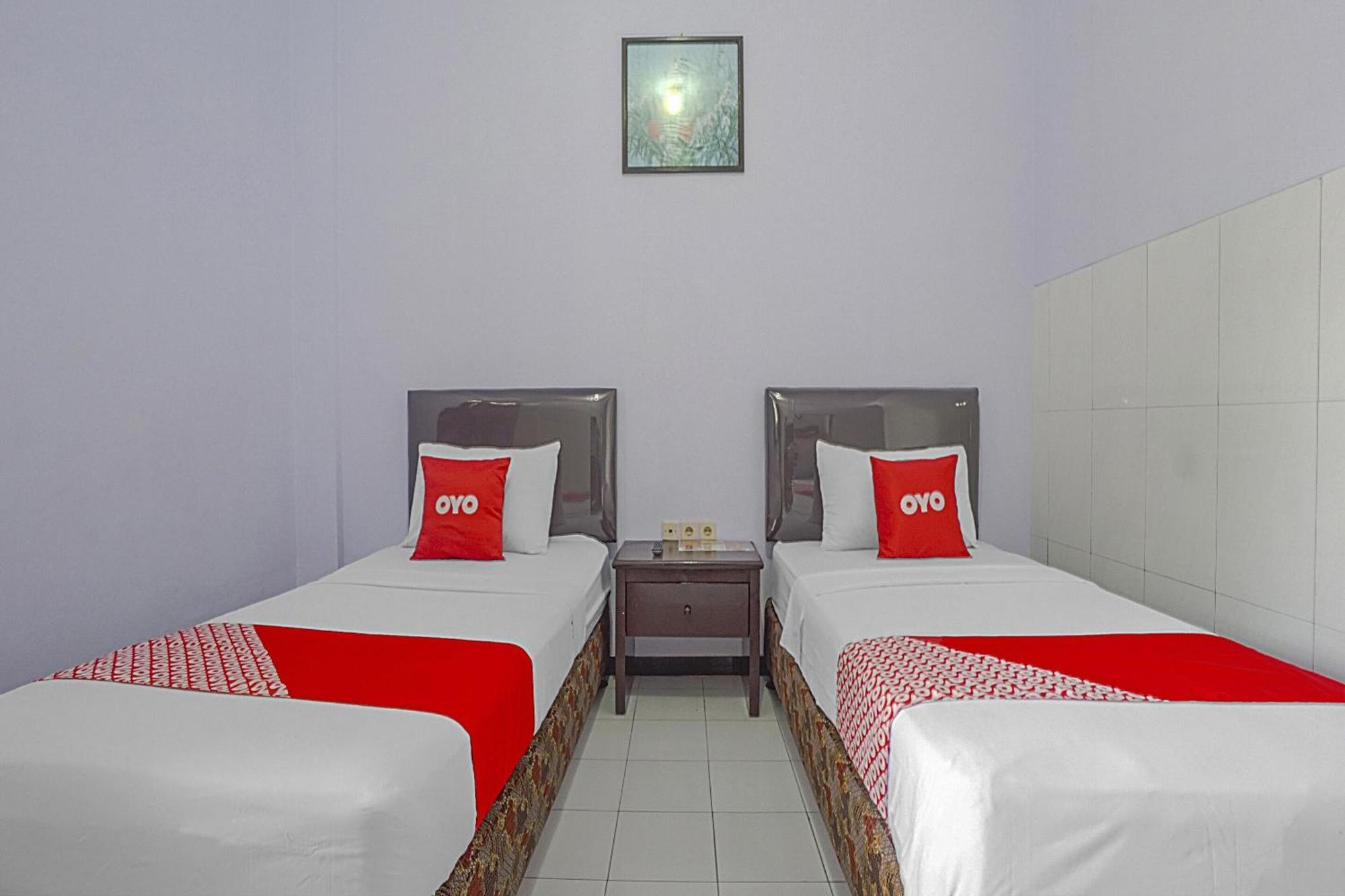 Oyo Life 90589 Palem Garden Hotel Tulungagung Exterior photo