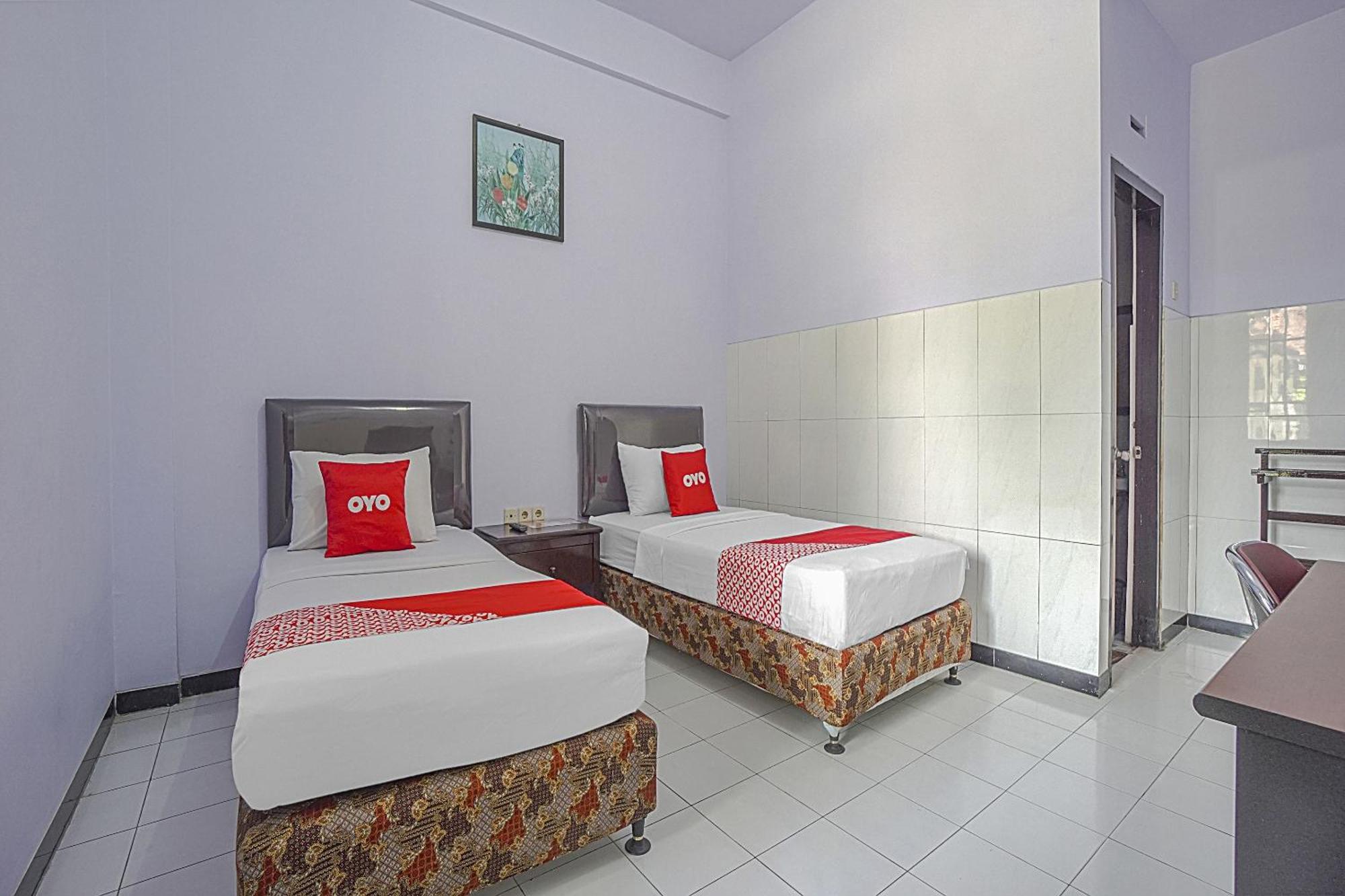 Oyo Life 90589 Palem Garden Hotel Tulungagung Exterior photo